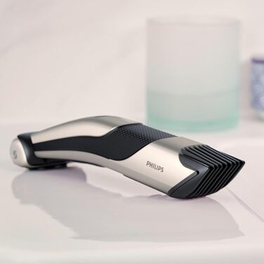 Тример для тіла та інтимних зон Philips Bodygroom Series 7000 BG7480/15, з гнучким 2D-лезом, захистом шкіри та водонепроникним корпусом