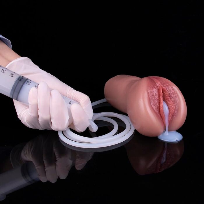 Реалістичний мастурбатор з функцією розпилення води для чоловіків - секс-іграшка