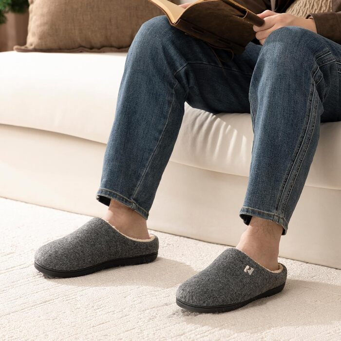 Чоловічі домашні капці RockDove з підкладкою з шерпи та ефектом пам'яті Memory Foam, сірі, розмір 42/43 EU