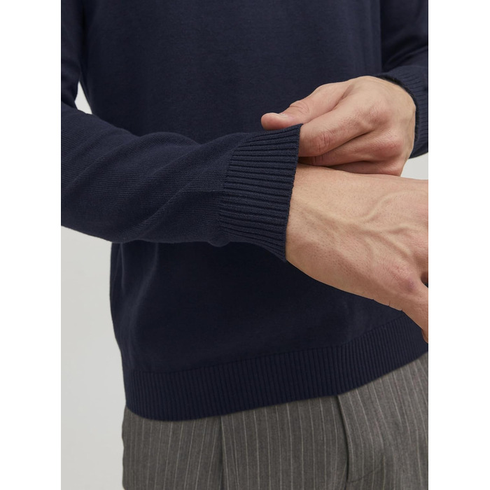 Чоловічий в'язаний светр Jack & Jones однотонний, темно-синій (Navy Blazer), розмір XL