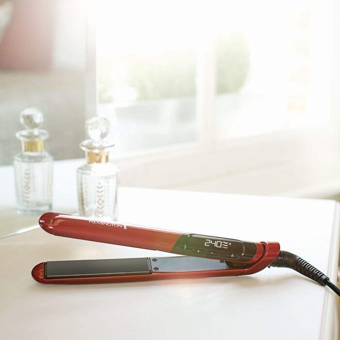 Випрямляч для волосся Remington Silk S9600 з керамічним покриттям та шовковими протеїнами, LCD-дисплей, 150-235°C