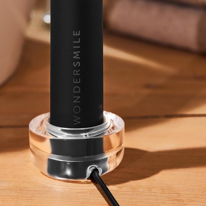 Електрична зубна щітка WonderSmile Schallzahnbürste Pro IPX8, 4 програми, з зарядним пристроєм та смарт-насадкою, біла
