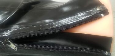 Маска з латексу для BDSM, Fetish, Cosplay - чорна з блискавкою