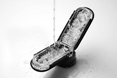 TENGA Flip Zero - багаторазова масажна іграшка для чоловіків, чорний (Strong)