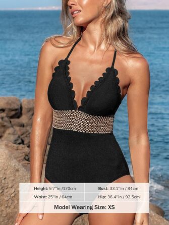 Купальник CUPSHE з глибоким вирізом на шиї та хвилястою облямівкою, відкритий на спині, чорний