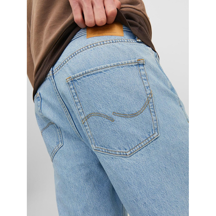 Чоловічі джинси Jack & Jones JJIALEX Baggy Fit синього кольору, денім