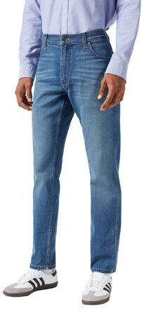 Чоловічі джинси Wrangler Foundation Regular Tapered Fit, колір Jagged, розмір 32W/32L Boone