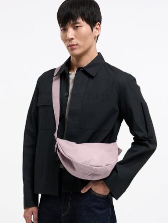 Водонепроникна сумка-кросбоді GOT BAG Moon Bag у формі півмісяця з регульованим ременем, Pink Dolphin