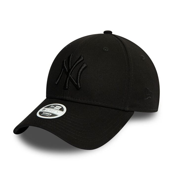 Жіноча кепка New Era New York Yankees MLB Satin Rose 9Forty — регульована атласна бейсболка рожевого кольору