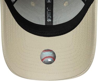 Жіноча кепка New Era New York Yankees MLB 9Forty Satin Rose — регульована сатинова панама з логотипом
