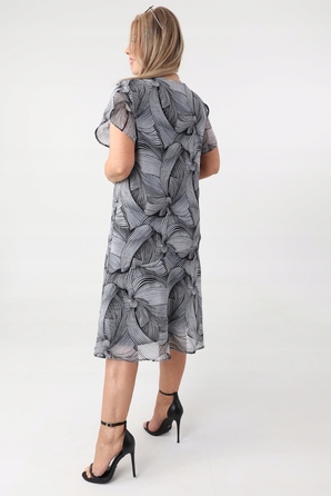 Коктейльна шифонова сукня міді FEMIMODA, розмір 44