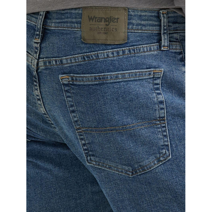 Чоловічі джинси Wrangler Authentics Regular Straight Fit, темно-блакитні (Dunkel Stonewash), 38W / 32L